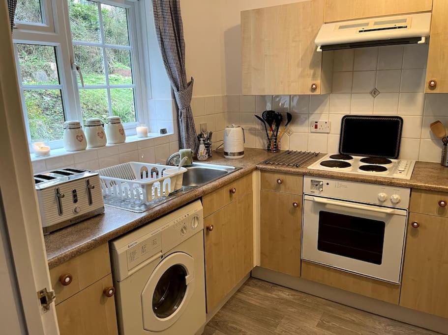 10 Wye Rapids Cottages Symonds Yat Exteriör bild